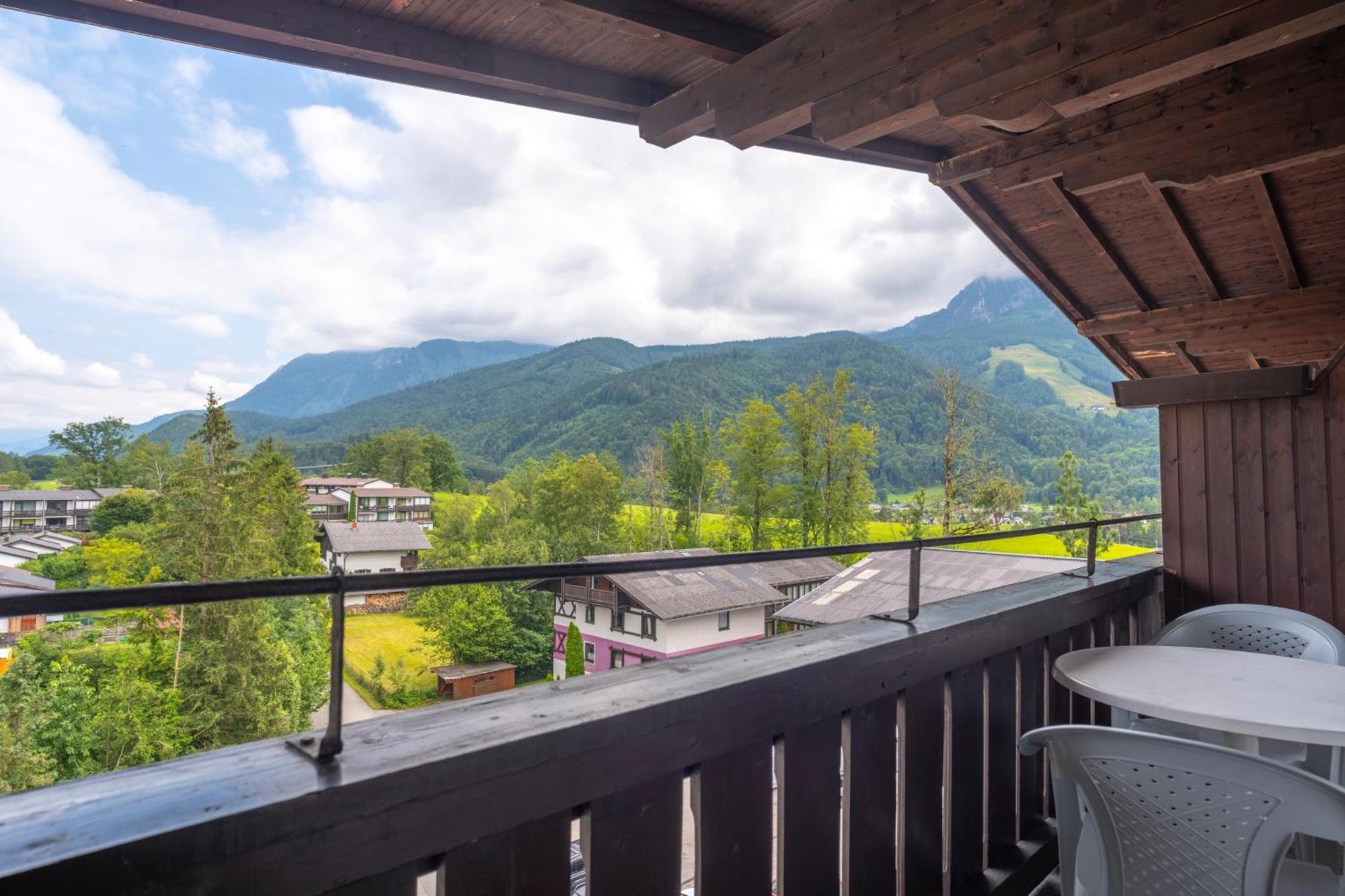 Wolfgangsee Appartements Strobl Bagian luar foto