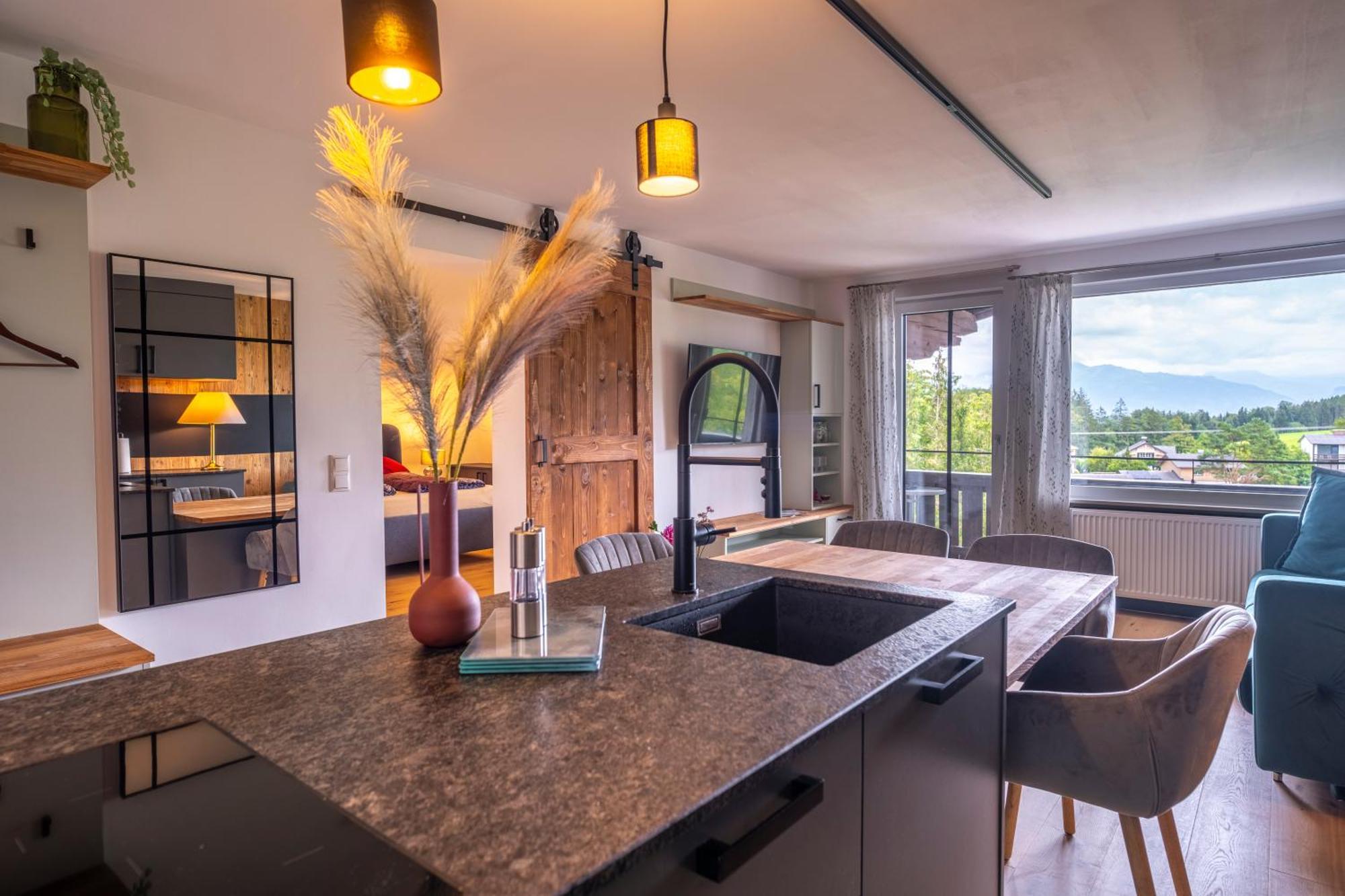 Wolfgangsee Appartements Strobl Bagian luar foto